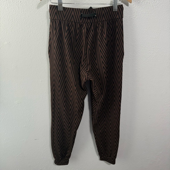 Noli Vienna black brown chevron jogger size medium - Picture 6 of 8